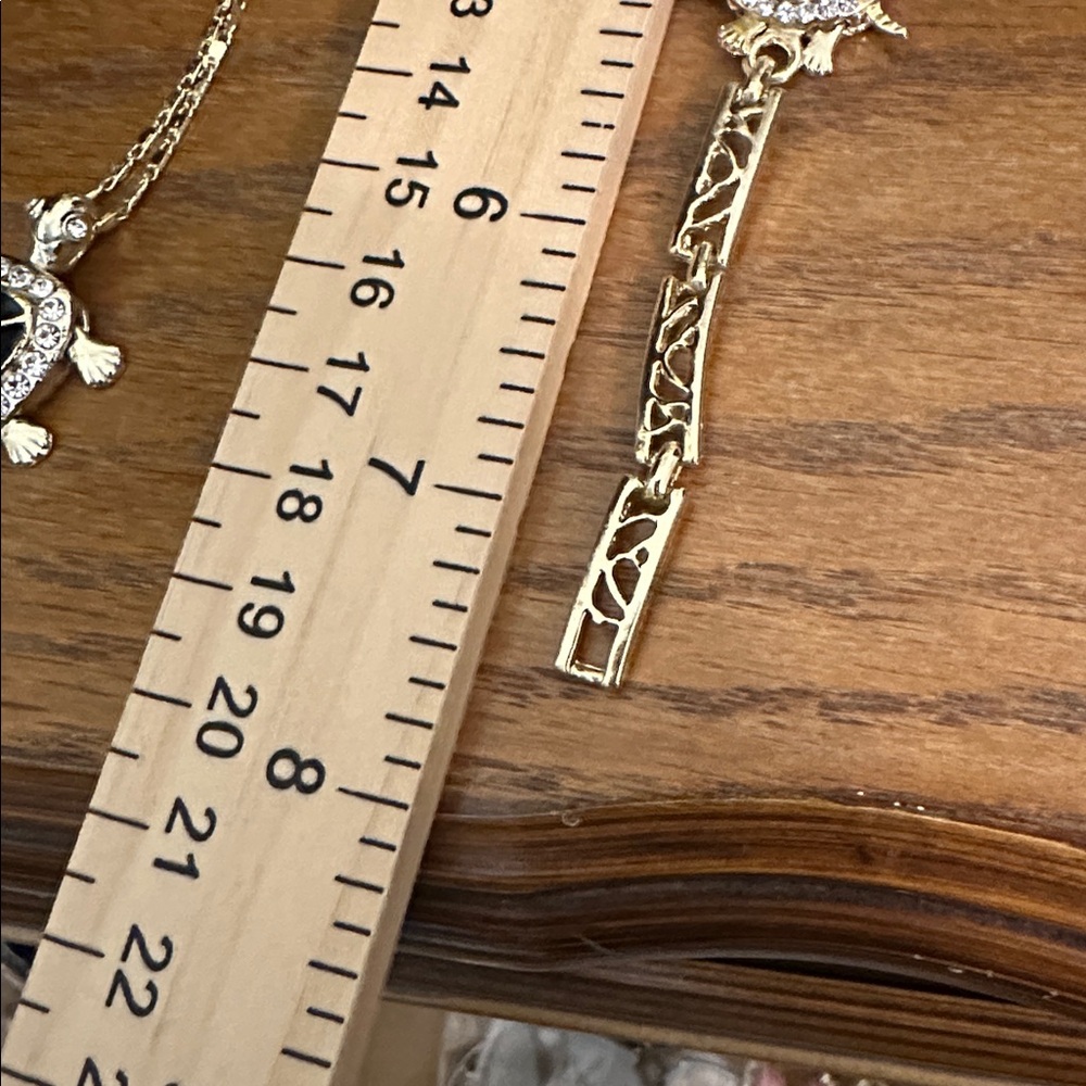 Gold Turtle Jewelry Set with Black Accents - Picture 7 of 9